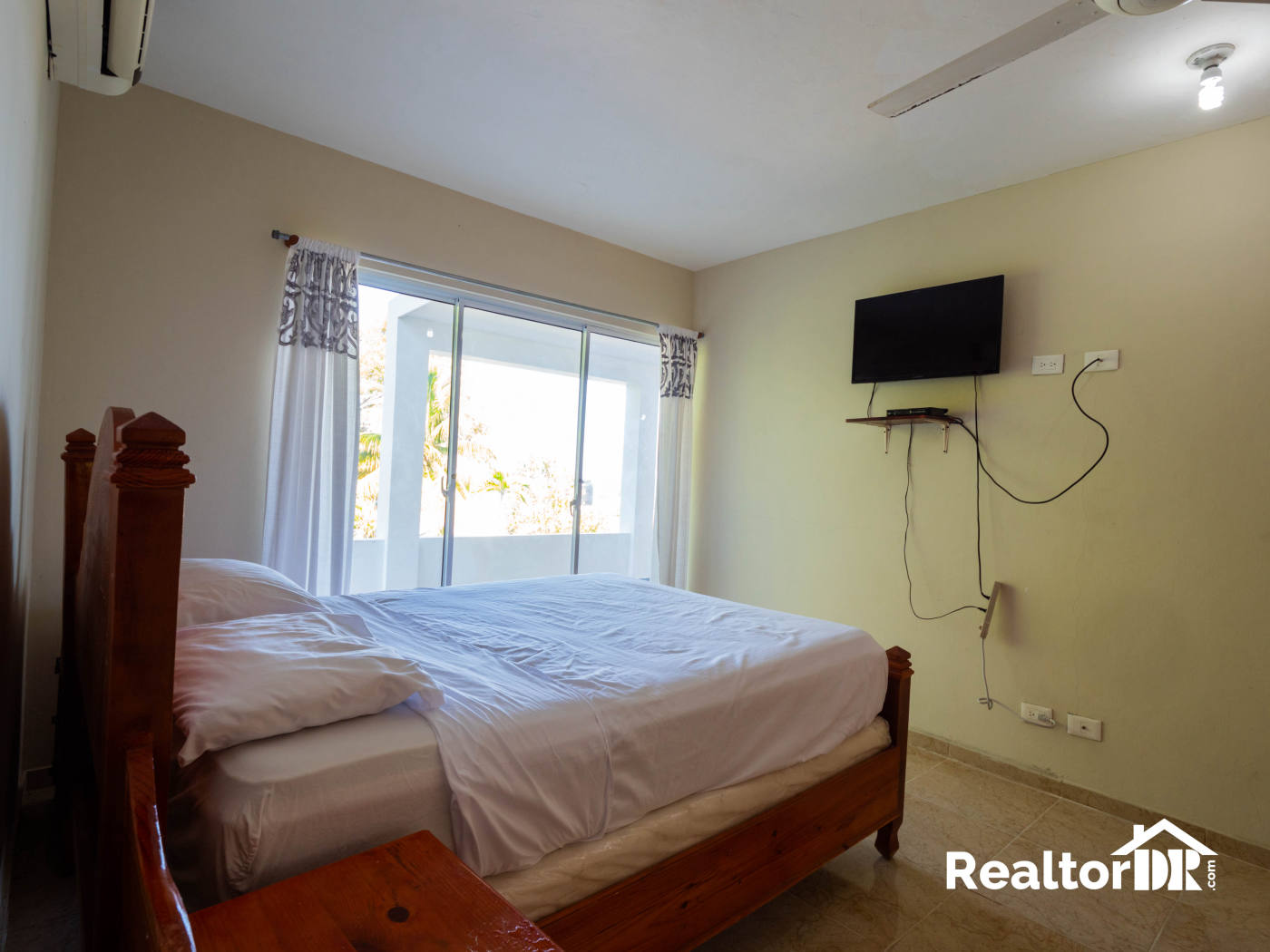 Квартира, 10118 м², 397 000$ — FAKTOR